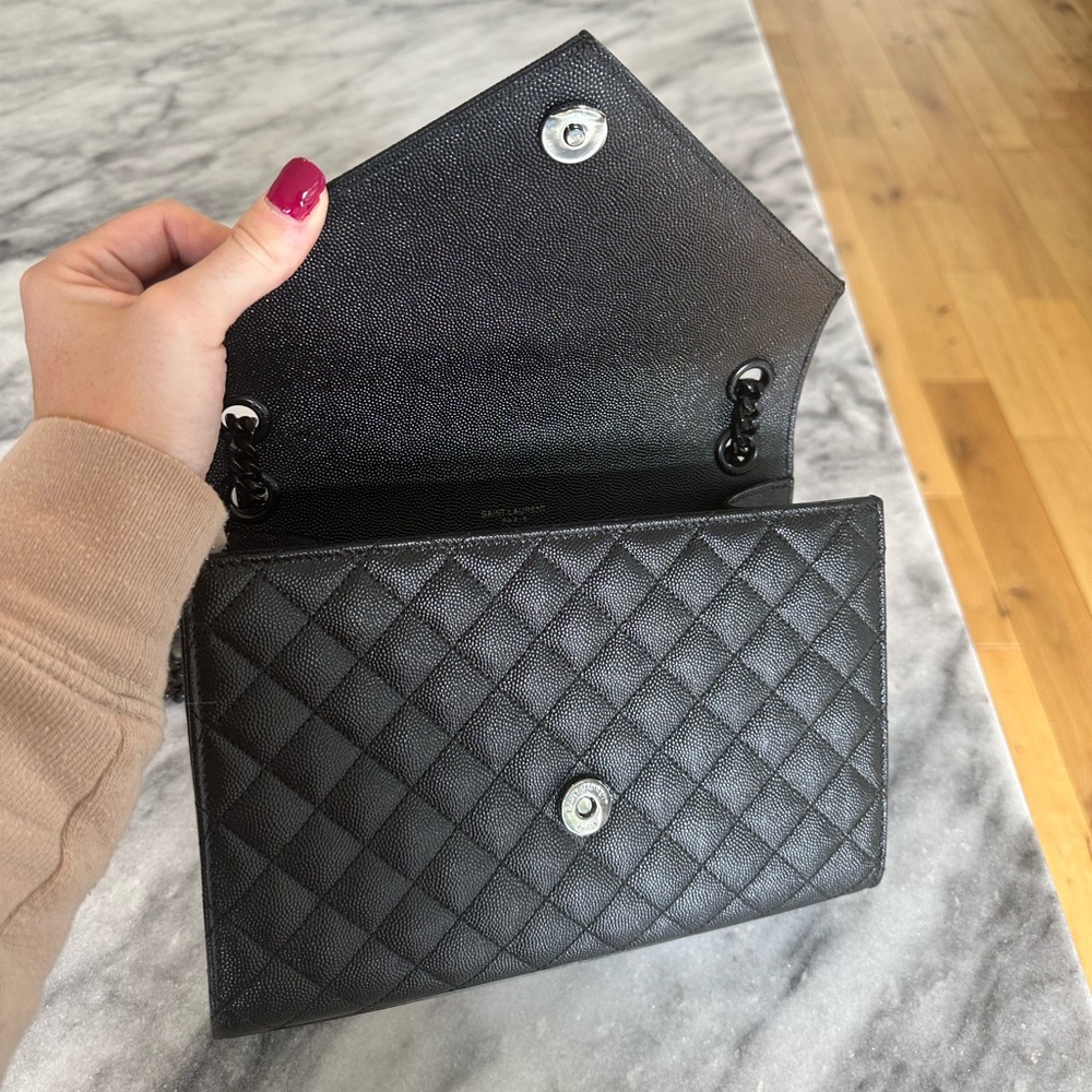 **SOLD**Yves Saint Laurent Medium Envelope Bag - Picture 12 of 17